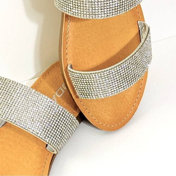 SODA Sparkle Sequin Shine Double Strap Slip On Sandals NWT Sz 7 - Picture 2 of 8